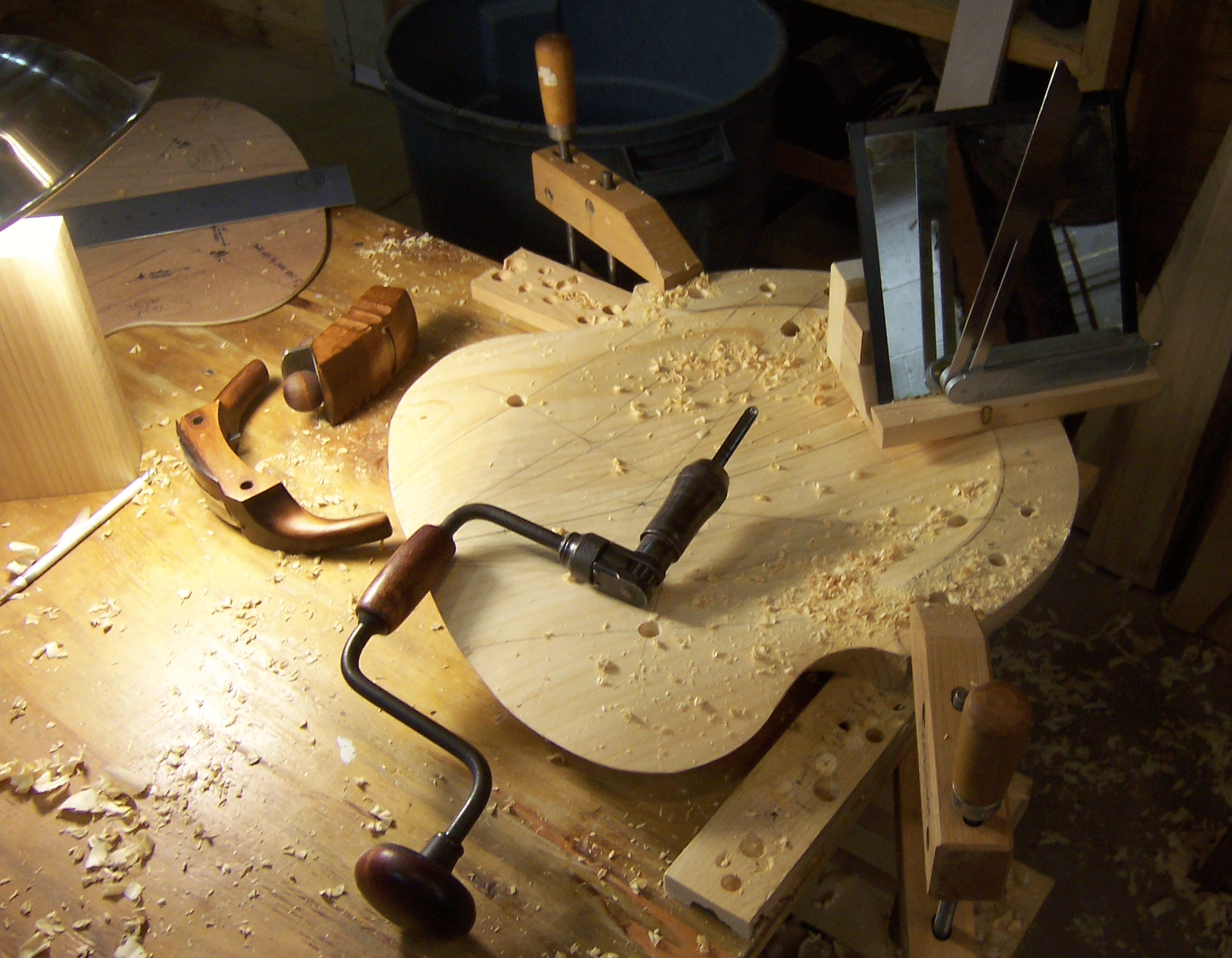 Making a windsor discount chair